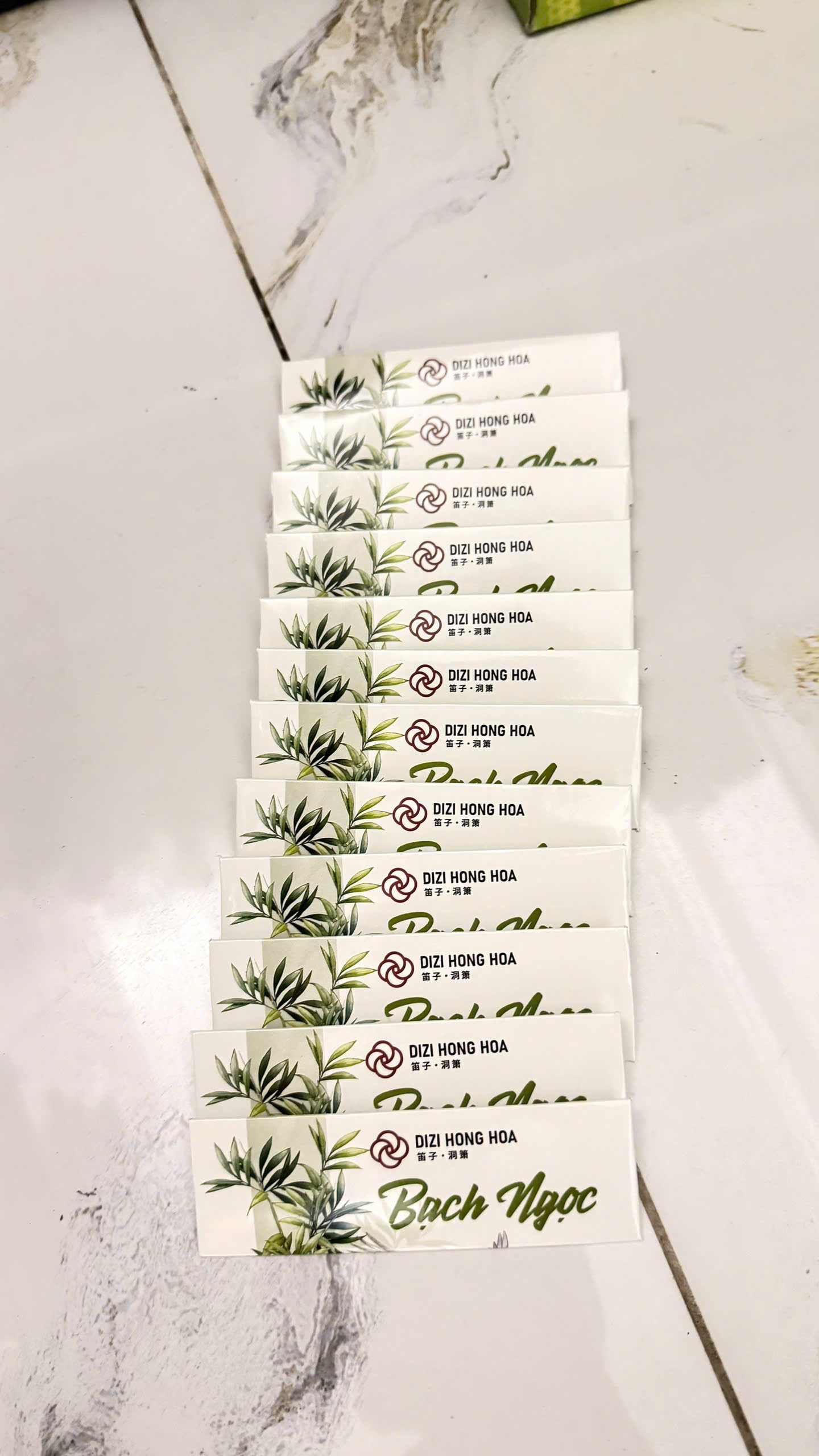 Màng rung dizi bạch ngọc